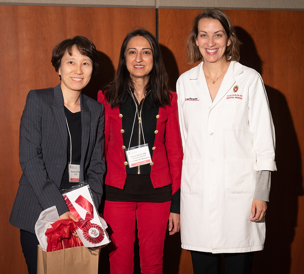 UW-CTRI Researcher Dr. Nayoung Kim received an award for her poster 